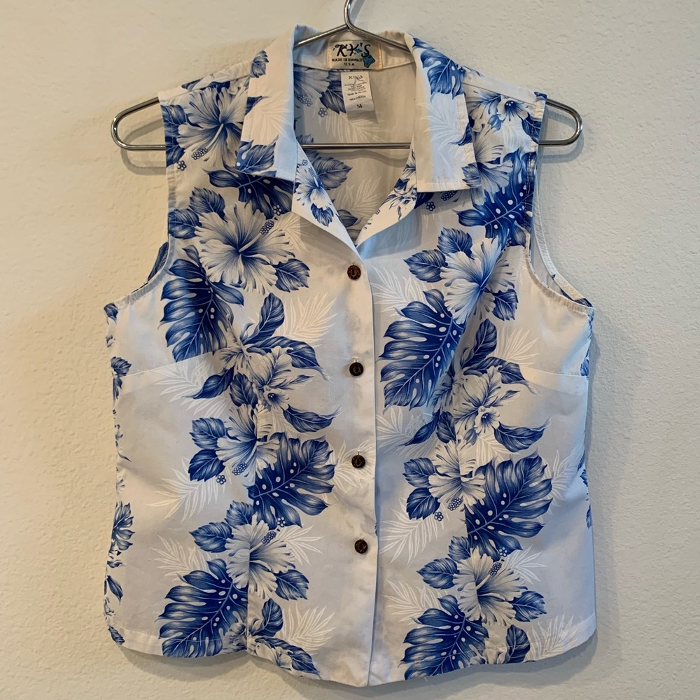 Sleeveless Hawaiian Shirt
